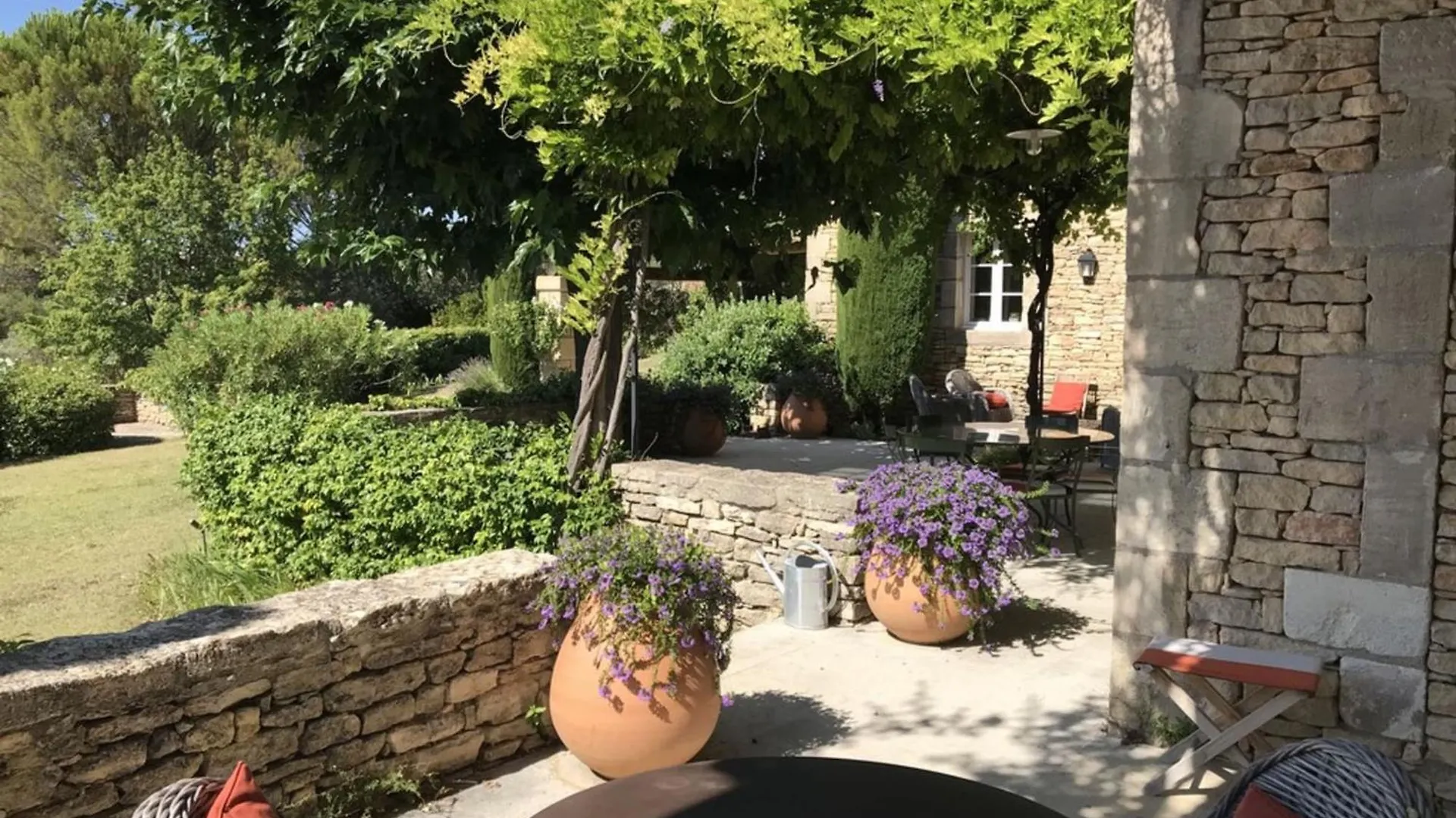 Holiday home Mas Des Papillons Gordes Villa