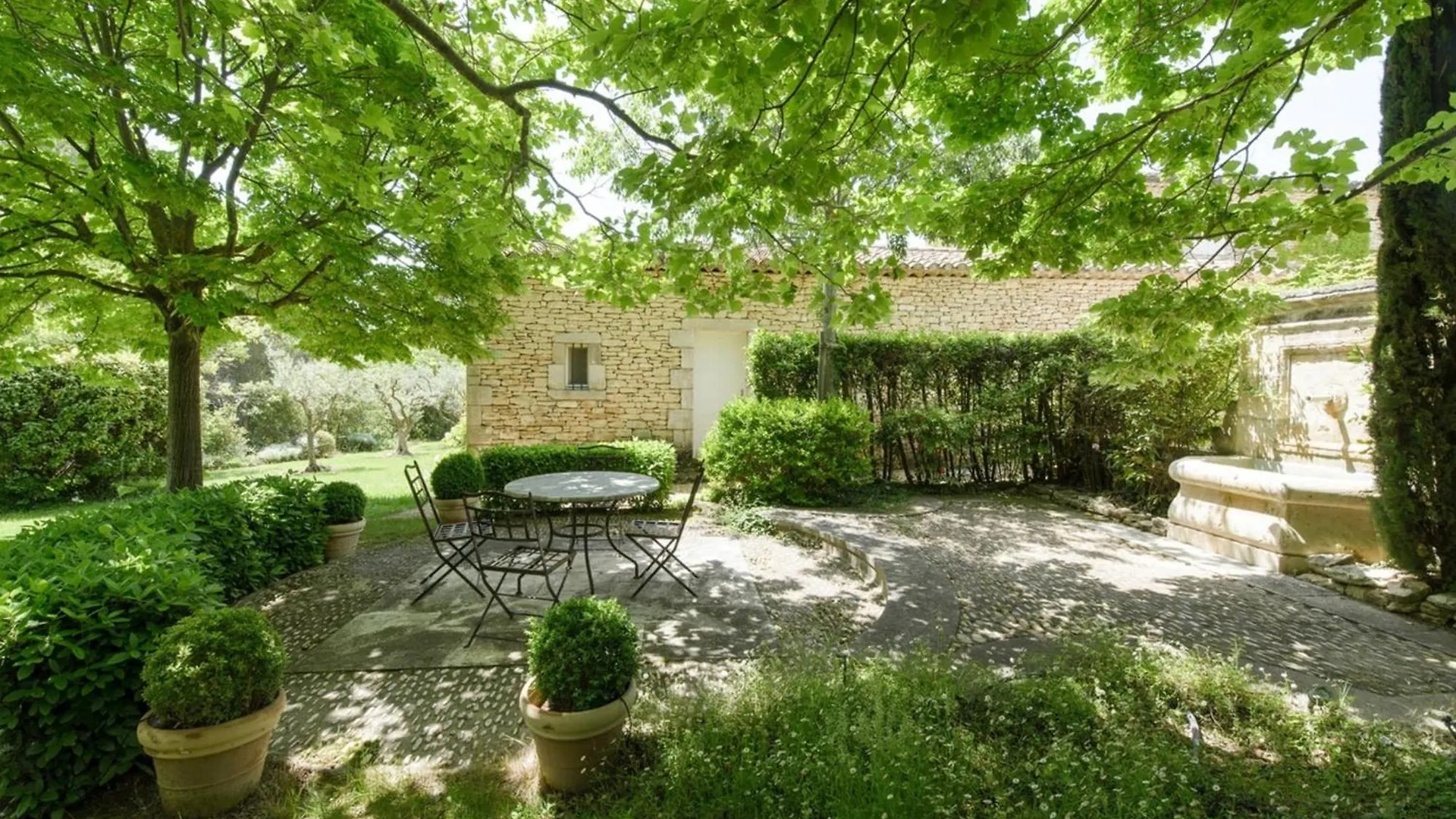 Mas Des Papillons Gordes Villa 0*,  France