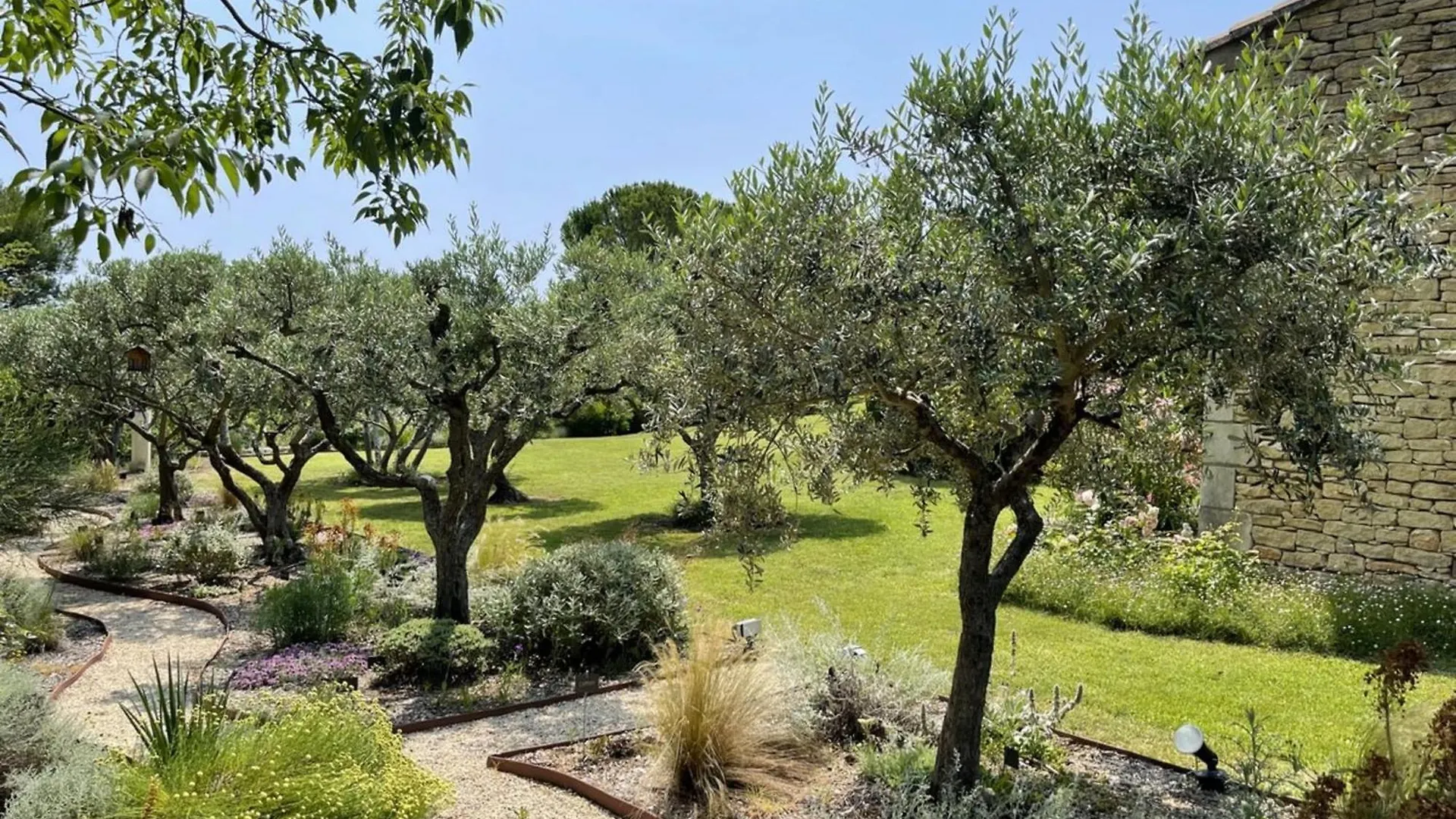 Holiday home Mas Des Papillons Gordes Villa